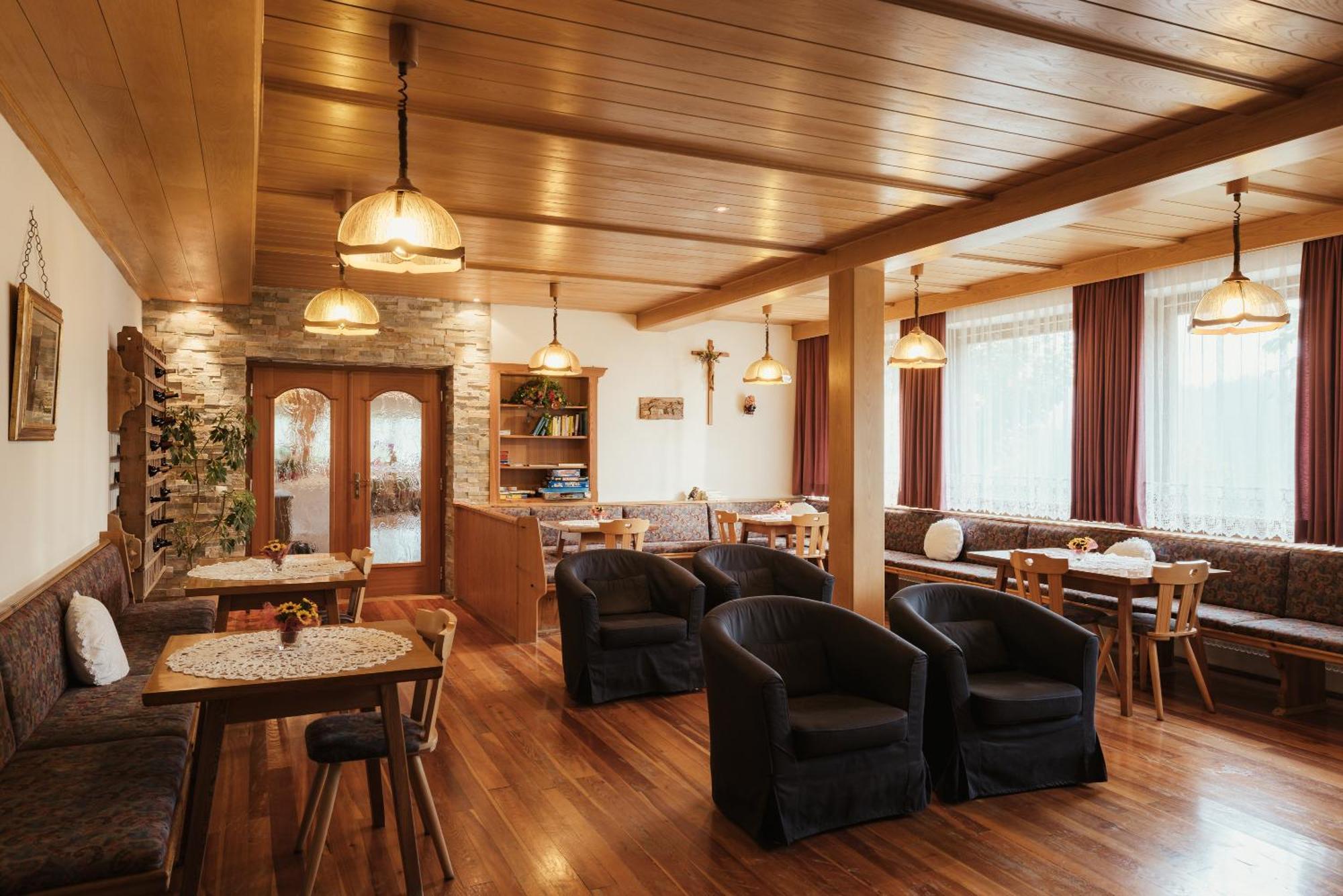 Pension Torr San Martino in Badia Extérieur photo